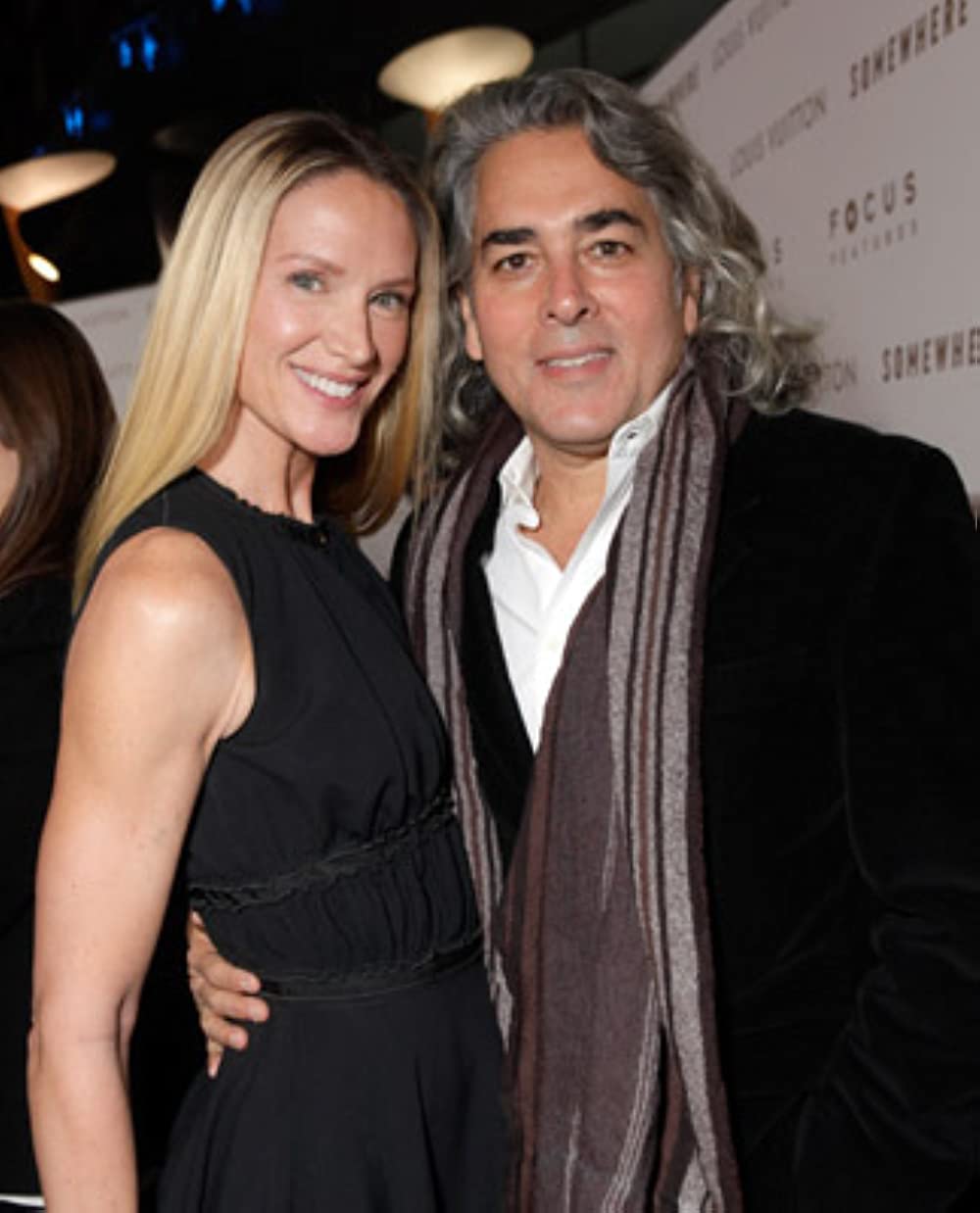 Kelly Lynch (Wife of Mitch Glazer) Wiki, Biography, Age, Boyfriend, Family, Facts and More